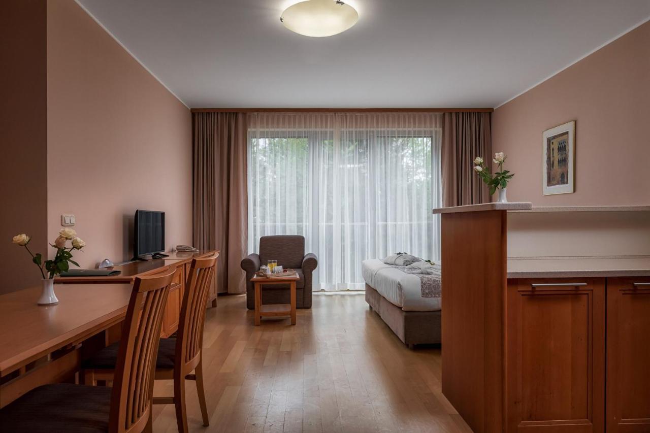 Grand Hotel Bellevue Hocko Pohorje Ngoại thất bức ảnh